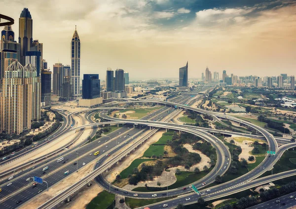 Panoramablick Auf Die Moderne Stadtarchitektur Antenne Tagsüber Skyline Von Dubai — Stockfoto
