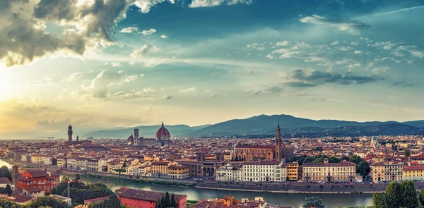 Prachtige Zonsondergang Florence Italië Schilderachtig Panoramisch Uitzicht — Stockfoto