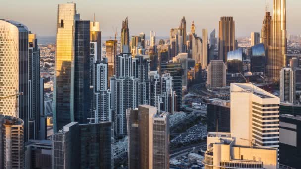 Wunderschöne Skyline Einer Futuristischen Großstadt Malerische Luftaufnahme Von Dubais Wolkenkratzern — Stockvideo