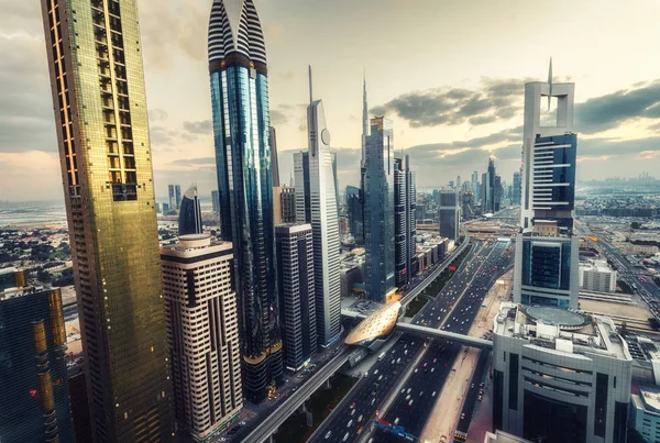 Nádherná Moderní Architektura Velkého Města Malebný Panoramatický Pohled Věže Dubaje — Stock fotografie