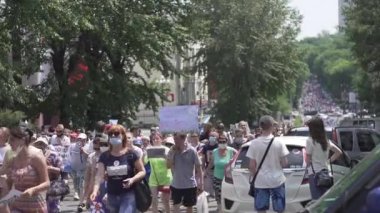 KHABAROVSK, RUSSIA - 18 Temmuz 2020: Furgal Sergey Ivanovich. Khabarovsk bölgesinin valisini desteklemek için grev.