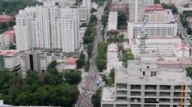 KHABAROVSK, RUSSIA - 25 Temmuz 2020: Furgal Sergey Ivanovich. Khabarovsk bölgesinin valisini desteklemek için grev. tepeden görünüm