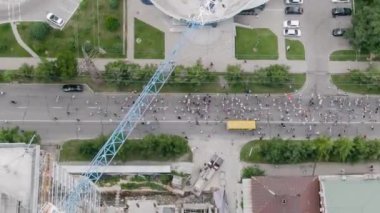 KHABAROVSK, RUSSIA - 25 Temmuz 2020: Furgal Sergey Ivanovich. Khabarovsk bölgesinin valisini desteklemek için grev. tepeden görünüm