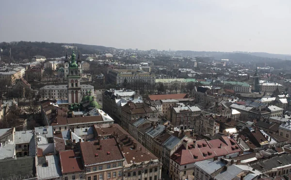 Vista All Inizio Della Primavera Presso Gli Edifici Cattedrali Leopoli — Foto Stock