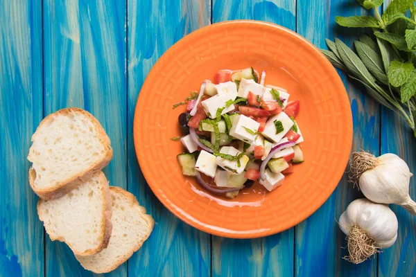 Insalata greca con formaggio feta — Foto Stock