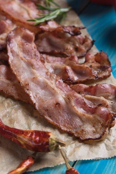 Fatias de bacon frito — Fotografia de Stock
