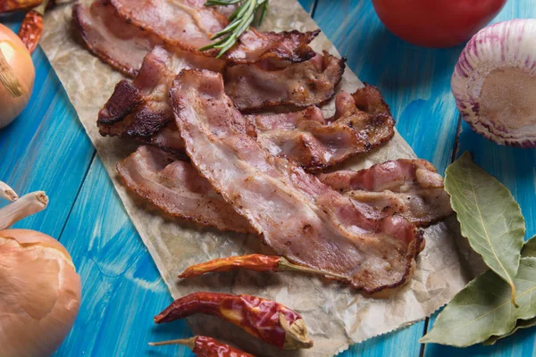 Tranches de bacon frit — Photo