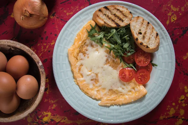 Omelette Oeufs Poulet Frits Aux Légumes Frais — Photo