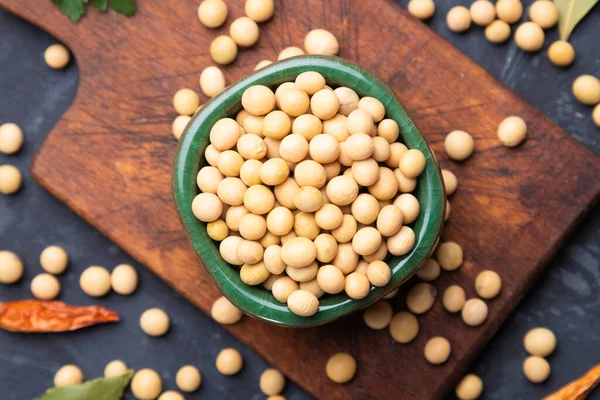 Bowl Dried Soy Beans Popular Food Ingredient — Stock Photo, Image