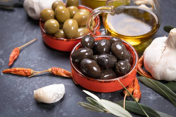 Azeitonas Conserva Prontas Para Comer Alimentos Saudáveis Utilizados Cozinhas Mediterrânicas — Fotografia de Stock