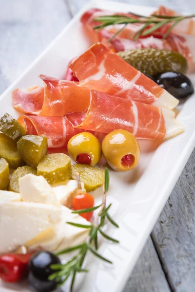 Pickled Cucumber Olives Served Silces Cured Meats — Stock Photo, Image