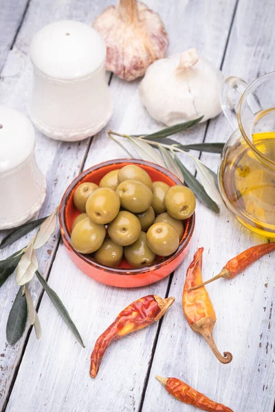 Eingelegte Oliven Zum Verzehr Gesunde Lebensmittel Die Der Mediterranen Küche — Stockfoto