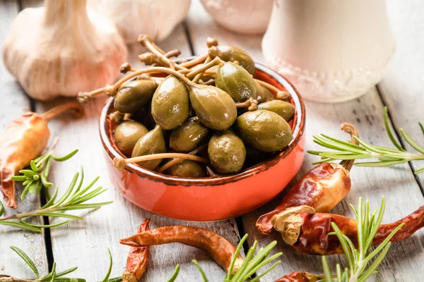 Pickled Marinated Green Capers Close Selective Focus — Stock Photo, Image