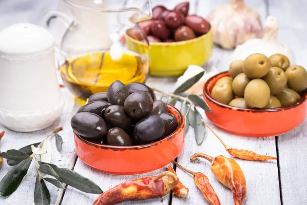 Azeitonas Conserva Prontas Para Comer Alimentos Saudáveis Utilizados Cozinhas Mediterrânicas — Fotografia de Stock