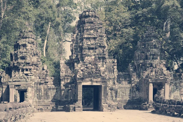 Ruinas Puerta Entrada Del Templo Siglo Xii Siem Reap Camboya —  Fotos de Stock