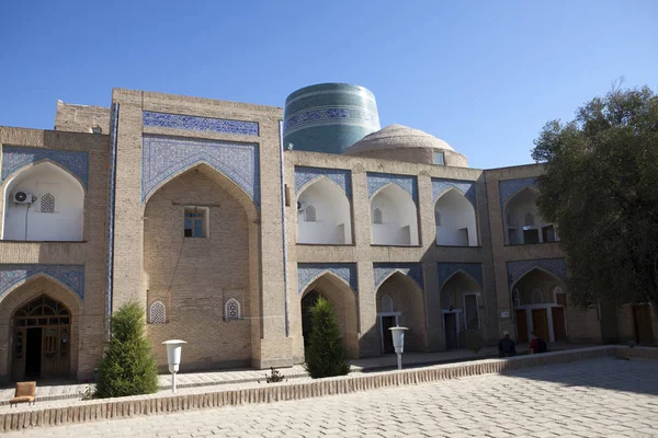Courtyard Ancient Madrasah Uzbekistan Khiva — Stock Photo, Image