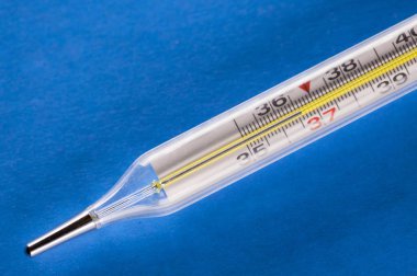 cıvalı termometre. ideal sıcaklık 36.6