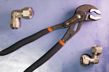 groove ortak pillers ve su ve gaz kapatma vanaları, düz yatıyordu unsurları