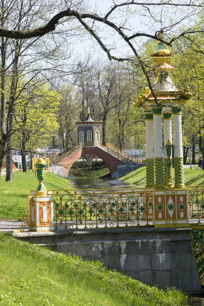 Rusya Petersburg Puşkin Banliyösünde Krestovy Köprü Küçük Çin Alexander Parkta — Stok fotoğraf