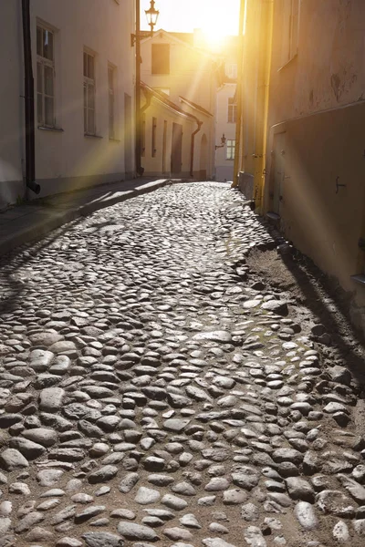 積層舗装と印象的な壁 旧市街 タリン エストニア — ストック写真