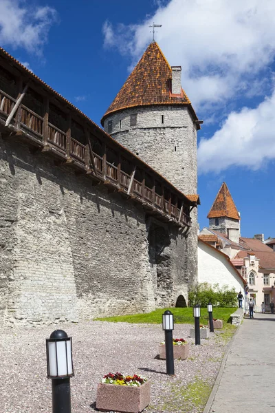 Torres Medievales Parte Muralla Ciudad Tallin Estonia —  Fotos de Stock