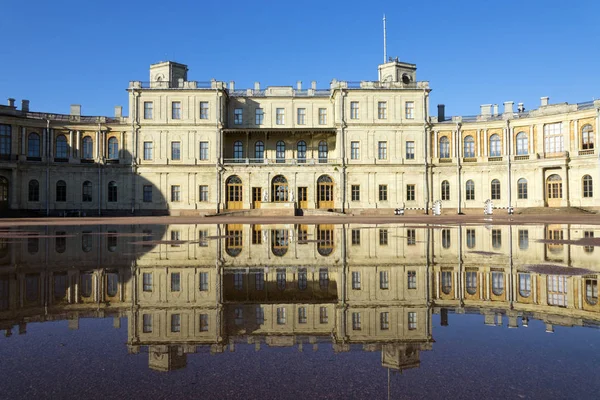 Rosja Przedmieście Sankt Petersburga Wielki Pałac Gatchina Parada Ziemi Odbicie — Zdjęcie stockowe