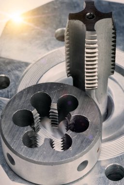 el kesme iç ve dış bir oyma için metal kesme aletleri