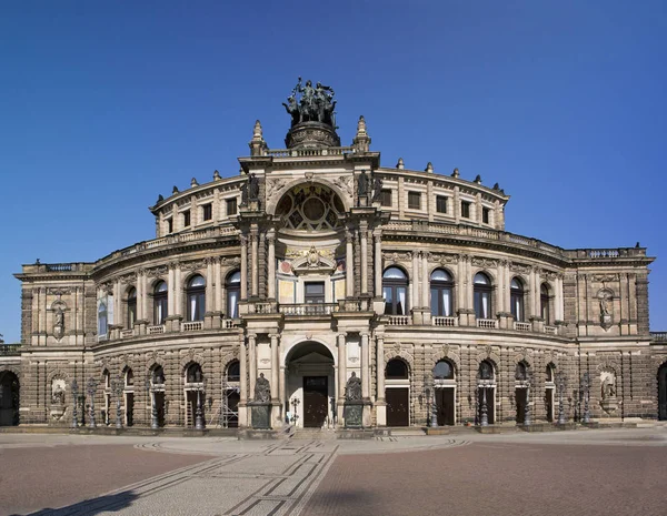 드레스덴에서 Semperoper 오페라 — 스톡 사진