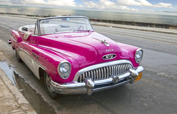 Αβάνα Κούβα Ιανουαρίου 2013 Παλιό Ρετρό Αυτοκίνητο Στο Δρόμο Στην — Φωτογραφία Αρχείου