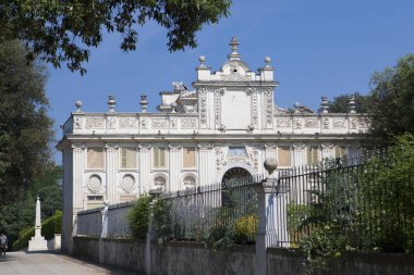 Villa Borghese(Xviii century largest Public Park in Rome Galleria Borghese adlı görüntülemek)
