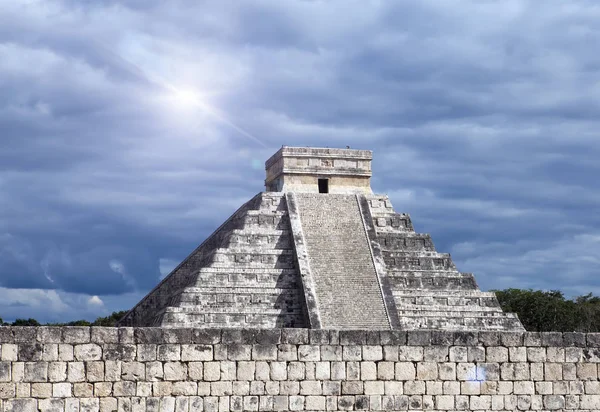 Pirâmide Kukulkan Chichen Itza Yucatan México — Fotografia de Stock