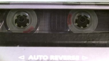 Ses kaset kaset kaydedici ses kaydı kullanın. Vintage müzik kaset ile boş bir beyaz etiket, Player'da kayıttan yürütme