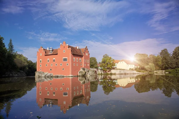 Cervena Lhota Çek Cumhuriyeti Castle Gölü — Stok fotoğraf