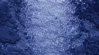 Jakuzi küvet hava sualtı görünümü, ağır çekim bubbles