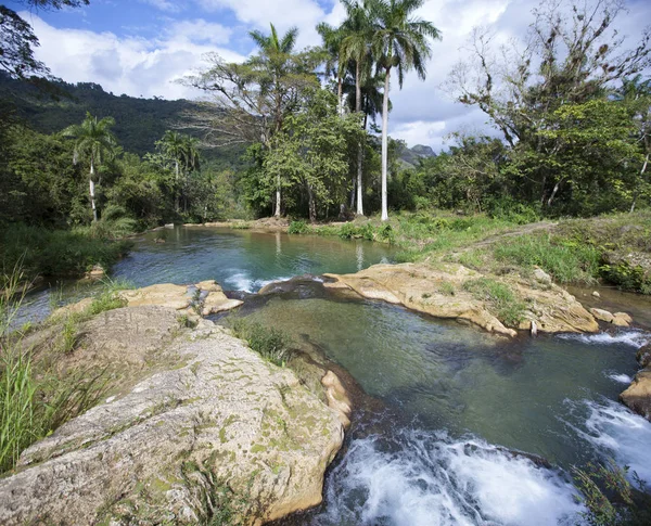 Река Ступенями Парке Сороа Куба — стоковое фото