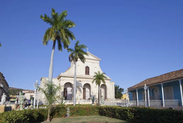 Kościół Plaza Mayor Trinidad Kubie — Zdjęcie stockowe