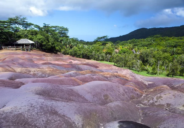 七色地球在查马雷尔 最受欢迎的毛里求斯旅游景点 — 图库照片
