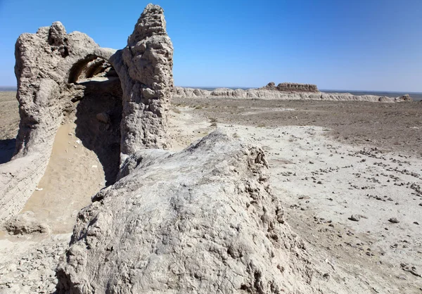 Ruiny Twierdzy Starożytnych Khorezm Pustyni Kyzylkum Uzbekistanie — Zdjęcie stockowe