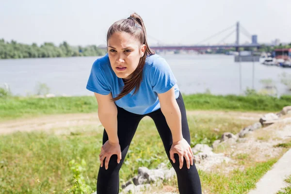 Fitness dívka jogging — Stock fotografie