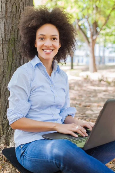 Leisure Day Nature Beautiful Happy African Woman Student Working Laptop — Stock Photo, Image