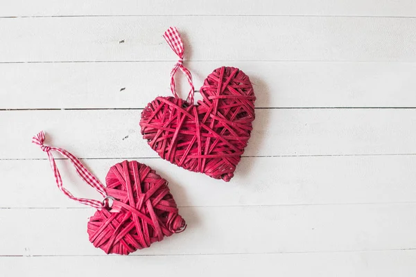 Forma Corazón Rojo Espacio Para Mensaje Sobre Fondo Rústico Madera — Foto de Stock