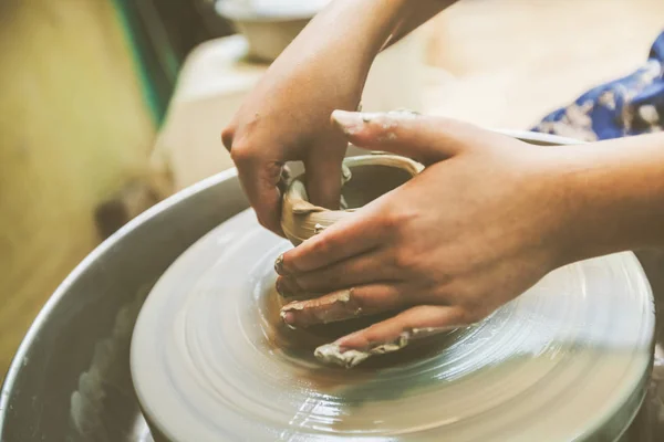 Child Hands Shaping Clay Pottery Wheel Workshop — Stock Photo, Image