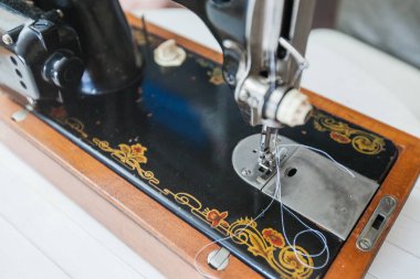 Retro dikiş makinesi closeup görünümü 
