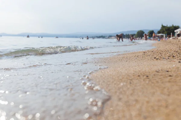 Playa de arena y paisaje marino — Foto de Stock