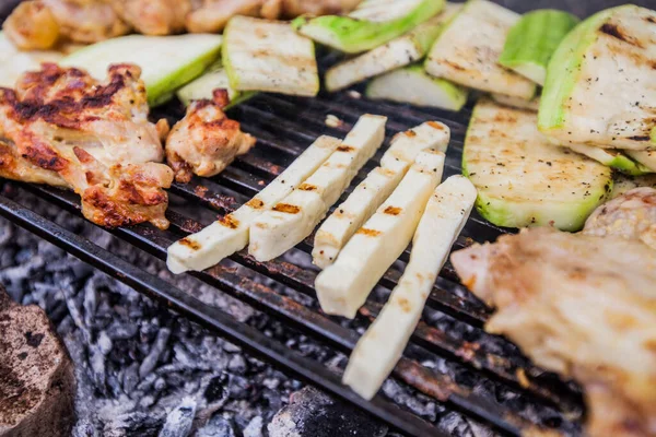 Grilled Cheese Summer Picnic Cooking Food Outdoor — Stock Photo, Image