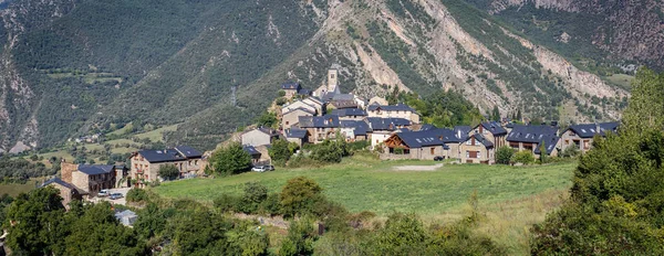 Vista Panorâmica Tirvia Nos Pirinéus Catalães — Fotografia de Stock