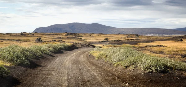 Dirty  road at the Highlands in Iceland — Stock Photo, Image