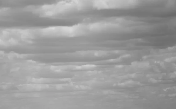 Nubes Blancas Negras Cielo — Foto de Stock