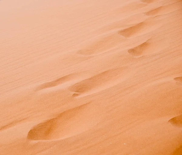 Песчаная Дюна Отпечатками — стоковое фото