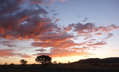 Afrika 'da günbatımı güzel